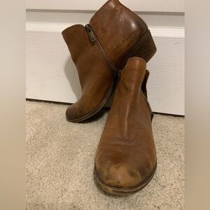 Lucky Brand Basel Booties Womens 8.5M Toffee Brown Leather Ankle Boots